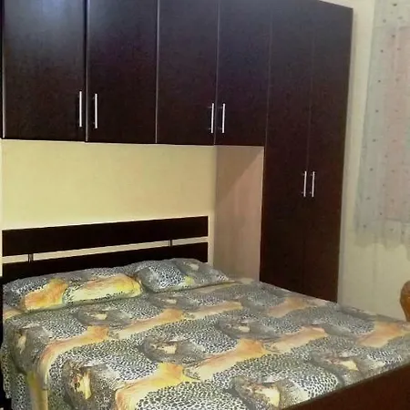 Hotel 3 Shqiponjat 4*